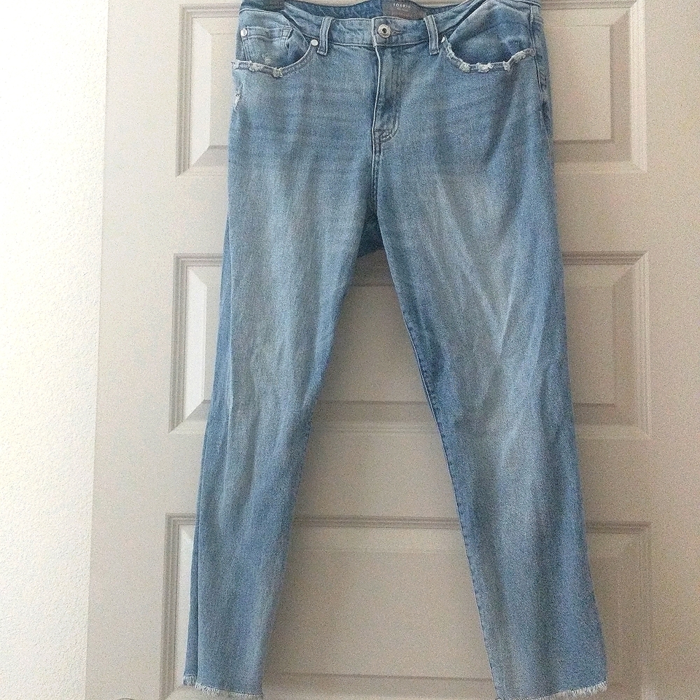 Like New Torrid High-Rise Straight Jeans, Size 10R, Light Blue Denim